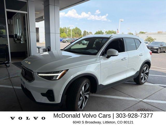 2023 Volvo XC40
