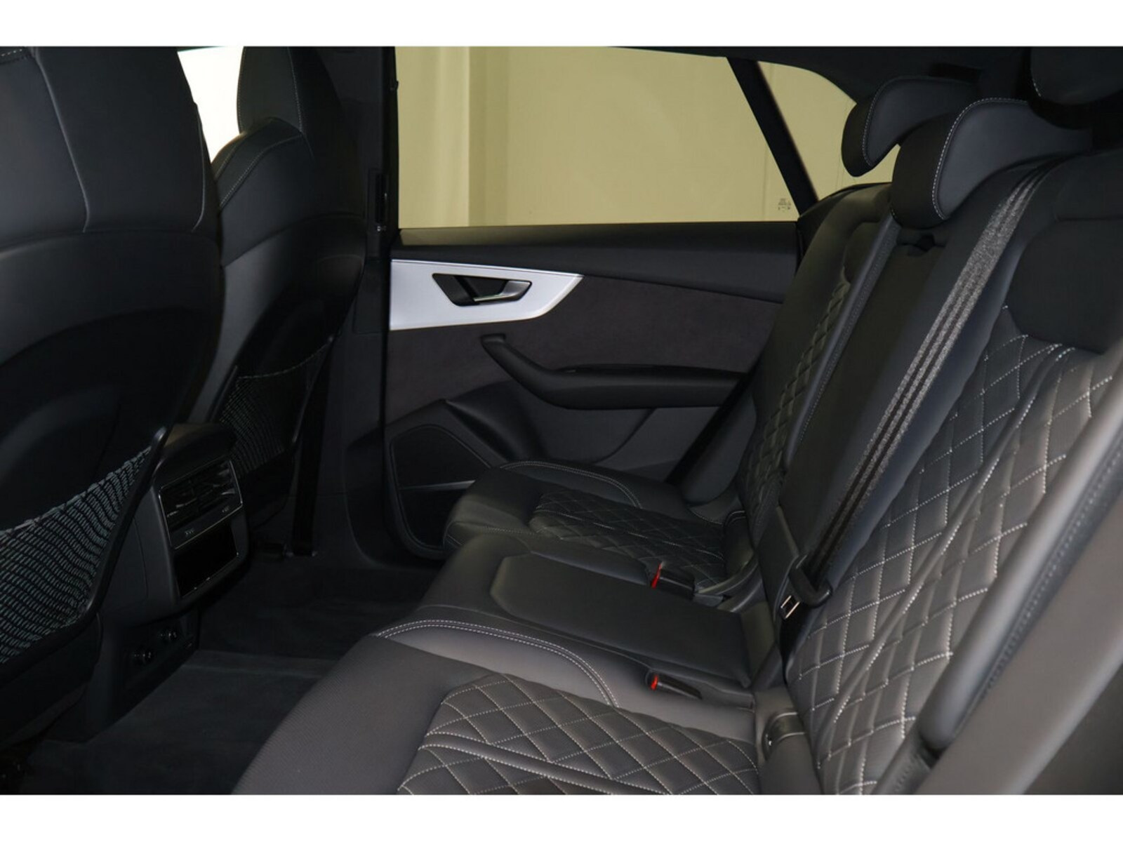 Audi Q8 – Bild 12