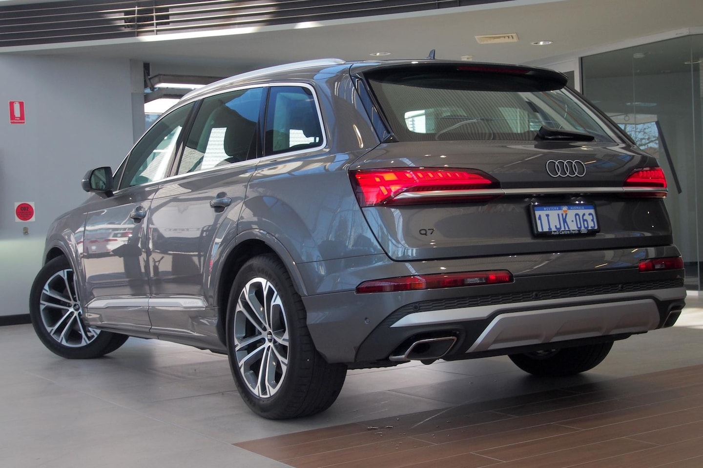 Image about Audi Q7 45 TDI quattro tiptronic
