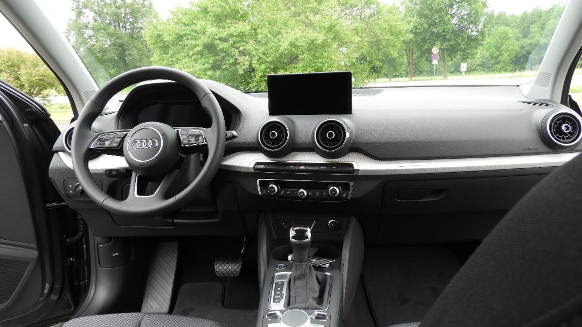 Audi Q2 S line
