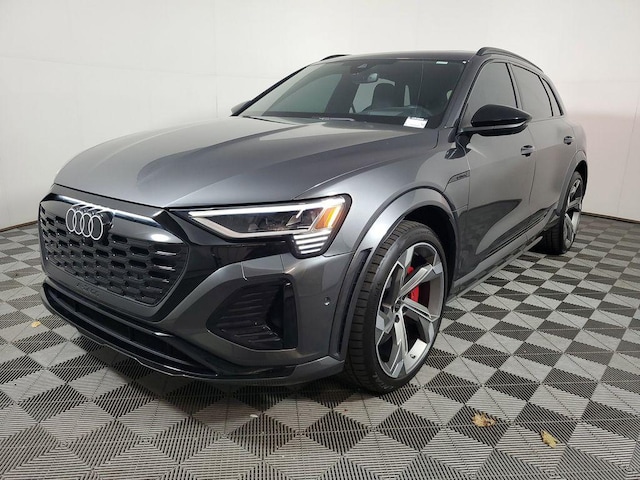2024 Audi SQ8 e-tron