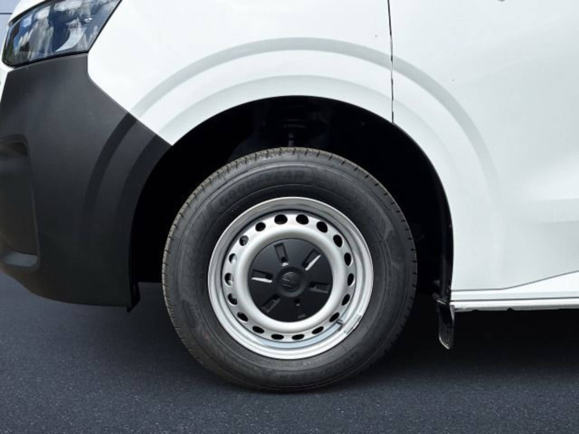 Volkswagen Transporter Kasten kurzer Radstand