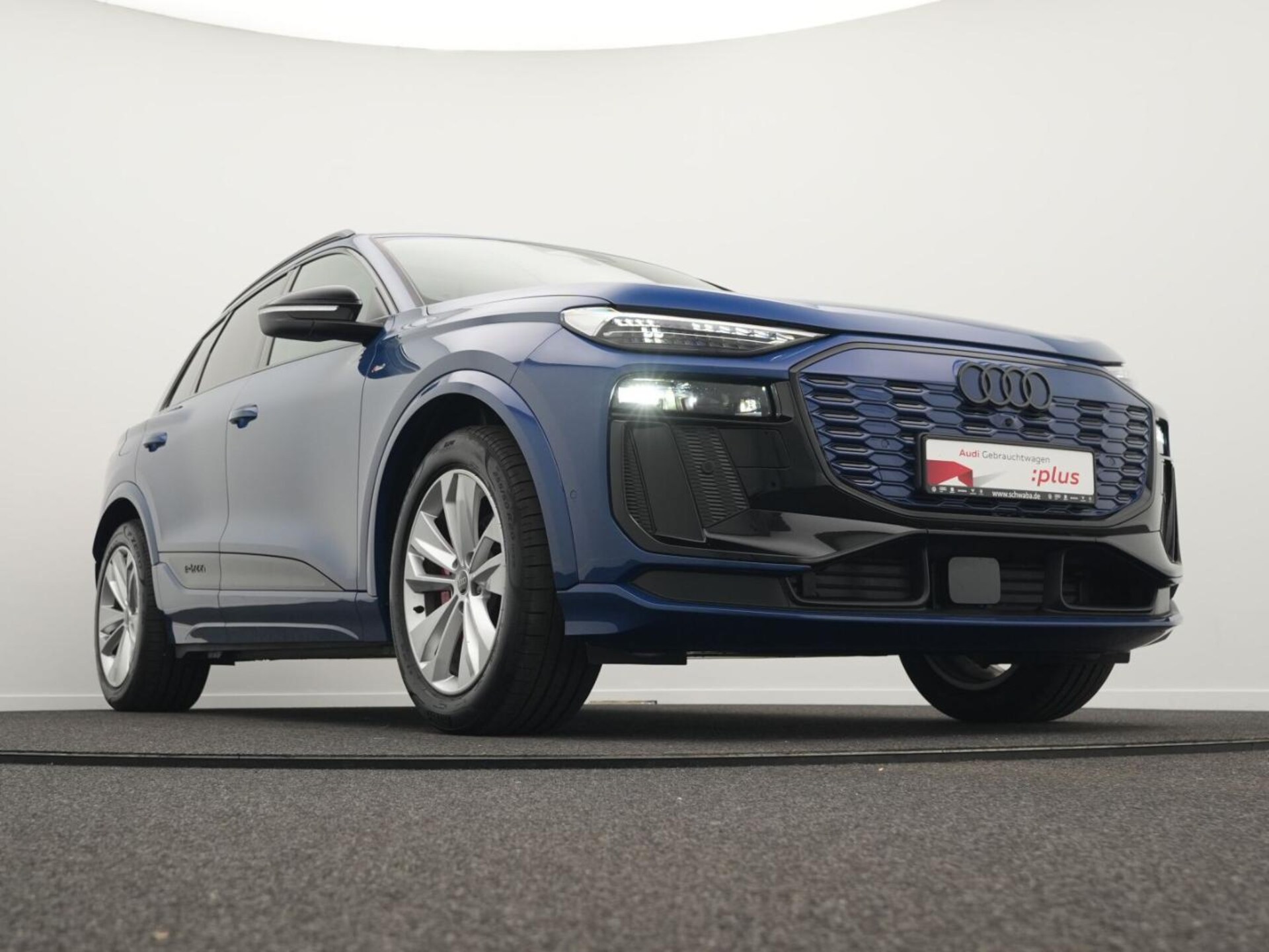 Audi Q6 SUV e-tron