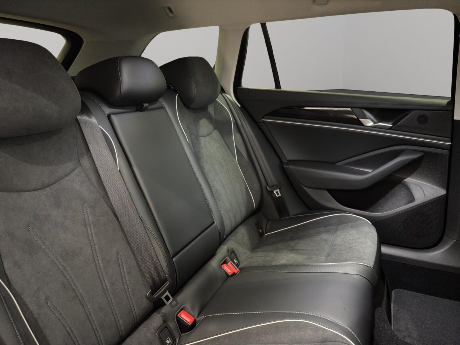 Volkswagen Passat – Bild 7