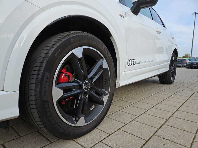 Image about Audi Q2 S line 35 TDI S tronic