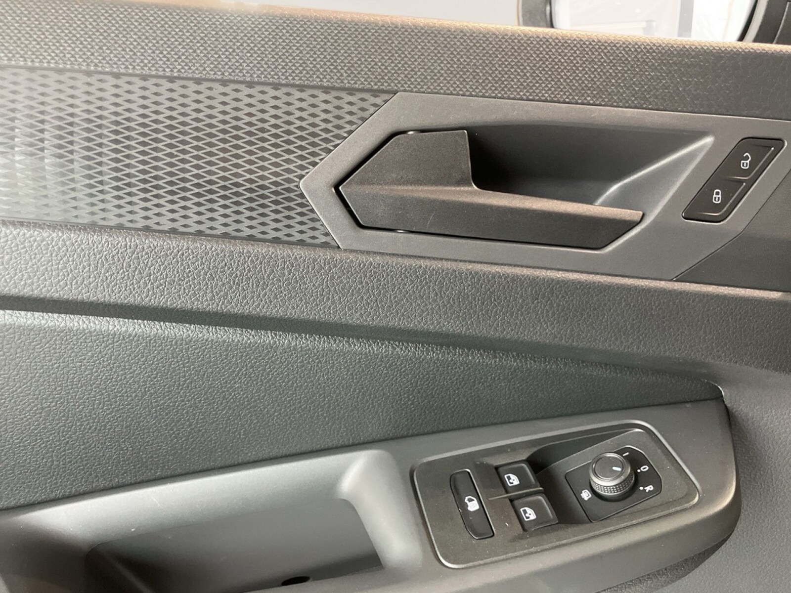 Volkswagen Caddy Cargo – Bild 9