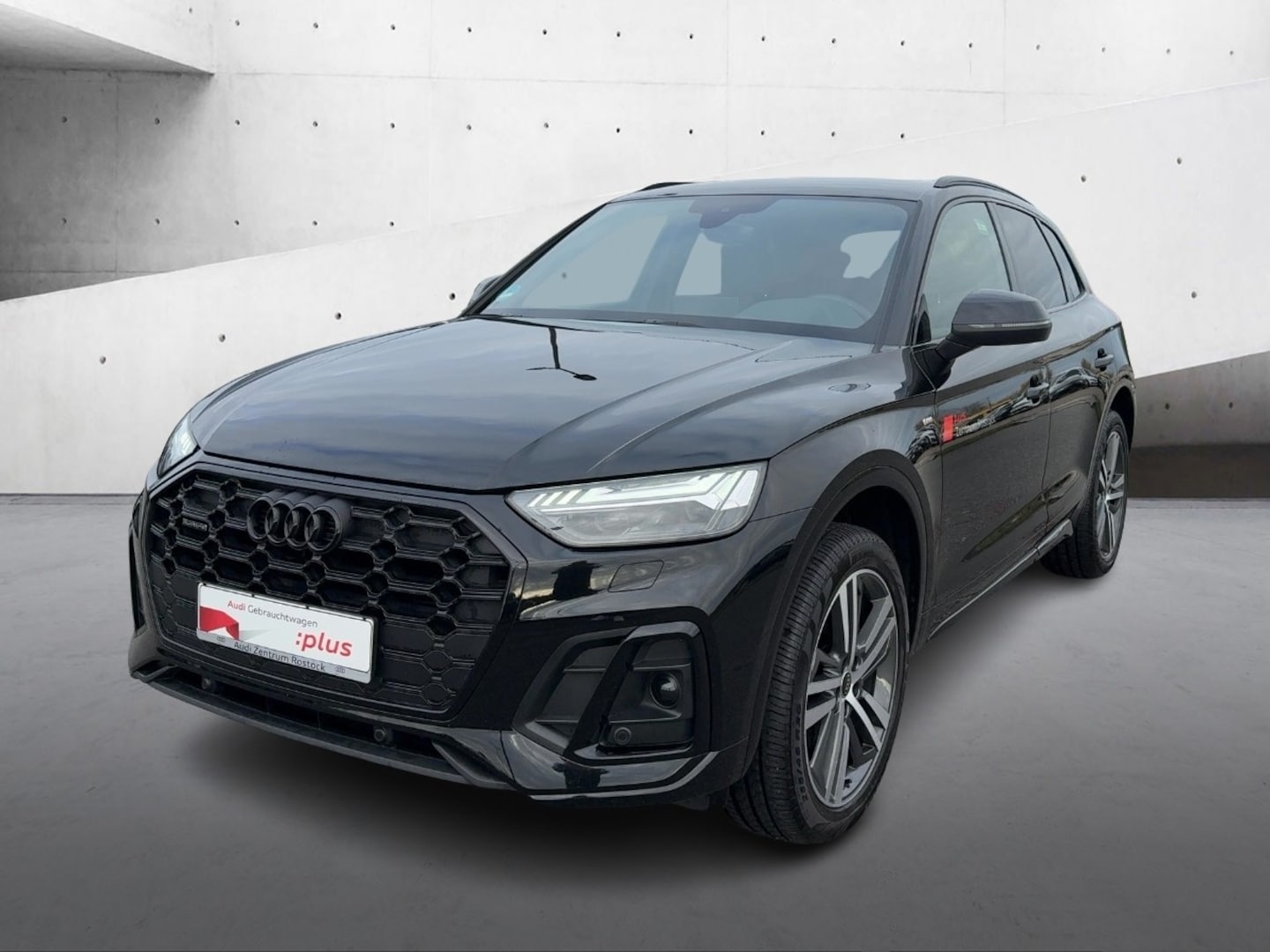 Bild über Audi Q5 40 TFSI quattro S tronic - für weitere Informationen kontaktieren Sie den Audi Partner