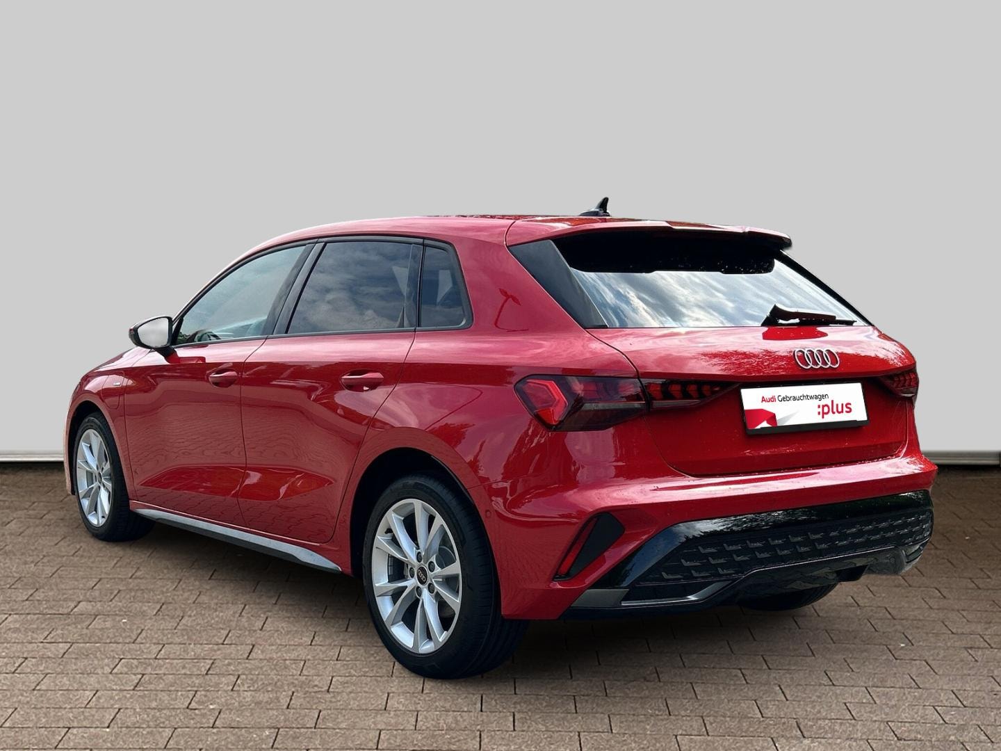 Bild über Audi A3 Sportback TFSI e TFSI e 150 kW S tronic - für weitere Informationen kontaktieren Sie den Audi Partner