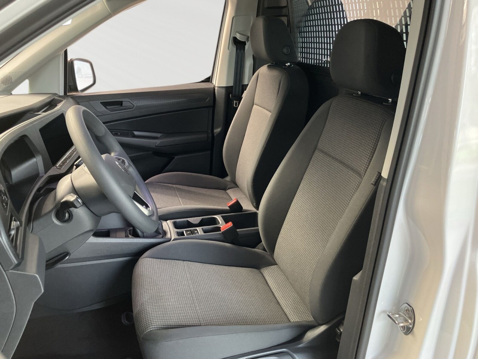 Volkswagen Caddy Cargo – Bild 10