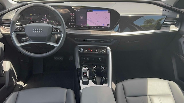 2025 Audi Q5 Premium - Photo 31