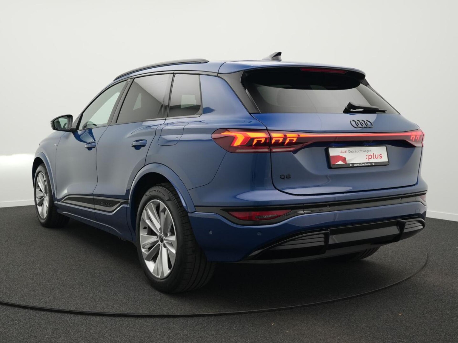 Audi Q6 SUV e-tron