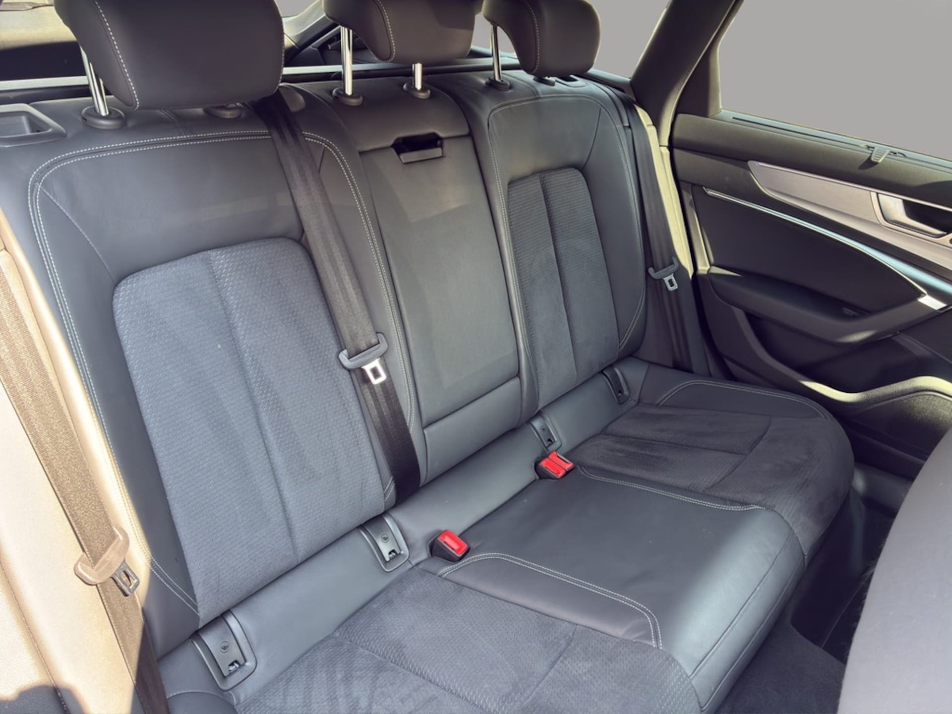 Audi S6 Avant