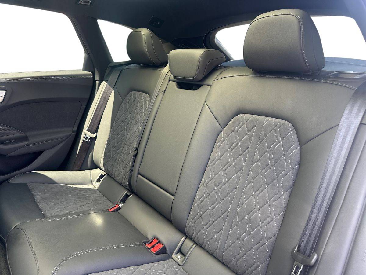 Image about Audi A5 Avant e-hybrid Design e-hybrid quattro 299 chS tronic