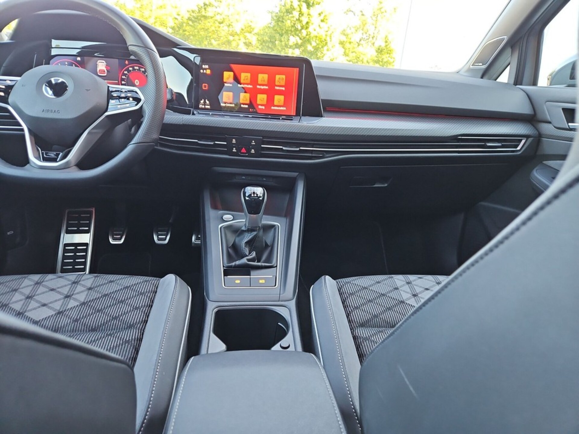 Volkswagen Golf R-Line