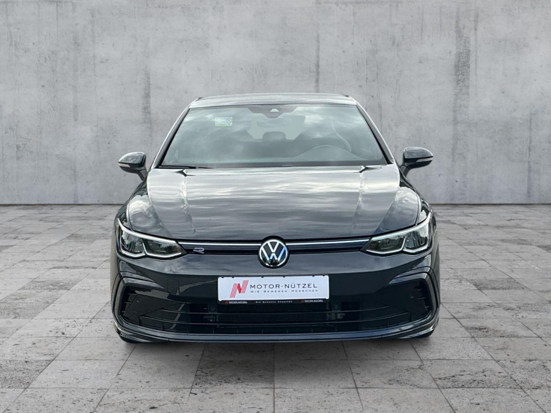 Volkswagen Golf R-Line
