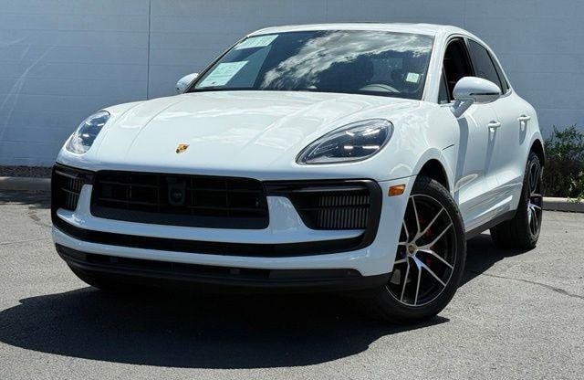 2023 Porsche Macan