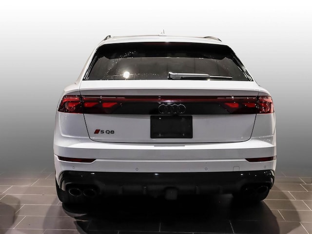 2025 Audi SQ8