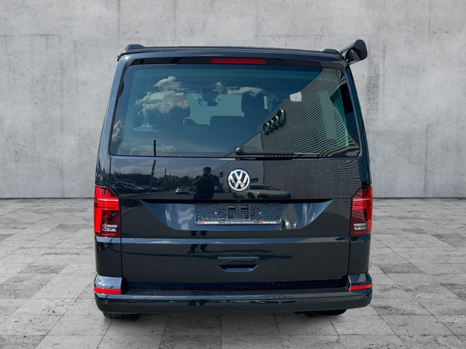 Volkswagen T6.1 California Beach