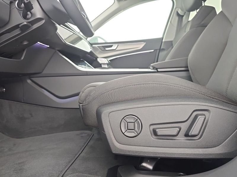 Image about Audi A6 Avant Business Advanced 40 TDI quattro 150 kW (204 CV) S tronic