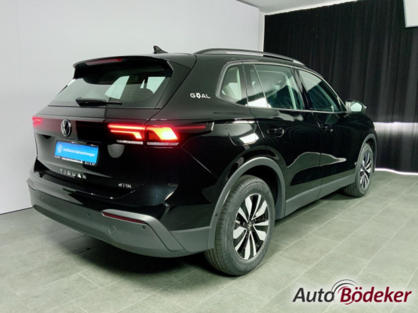 Volkswagen Tiguan – Bild 8