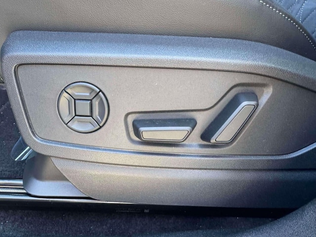 2026 Audi SQ5 Premium Plus - Photo 13