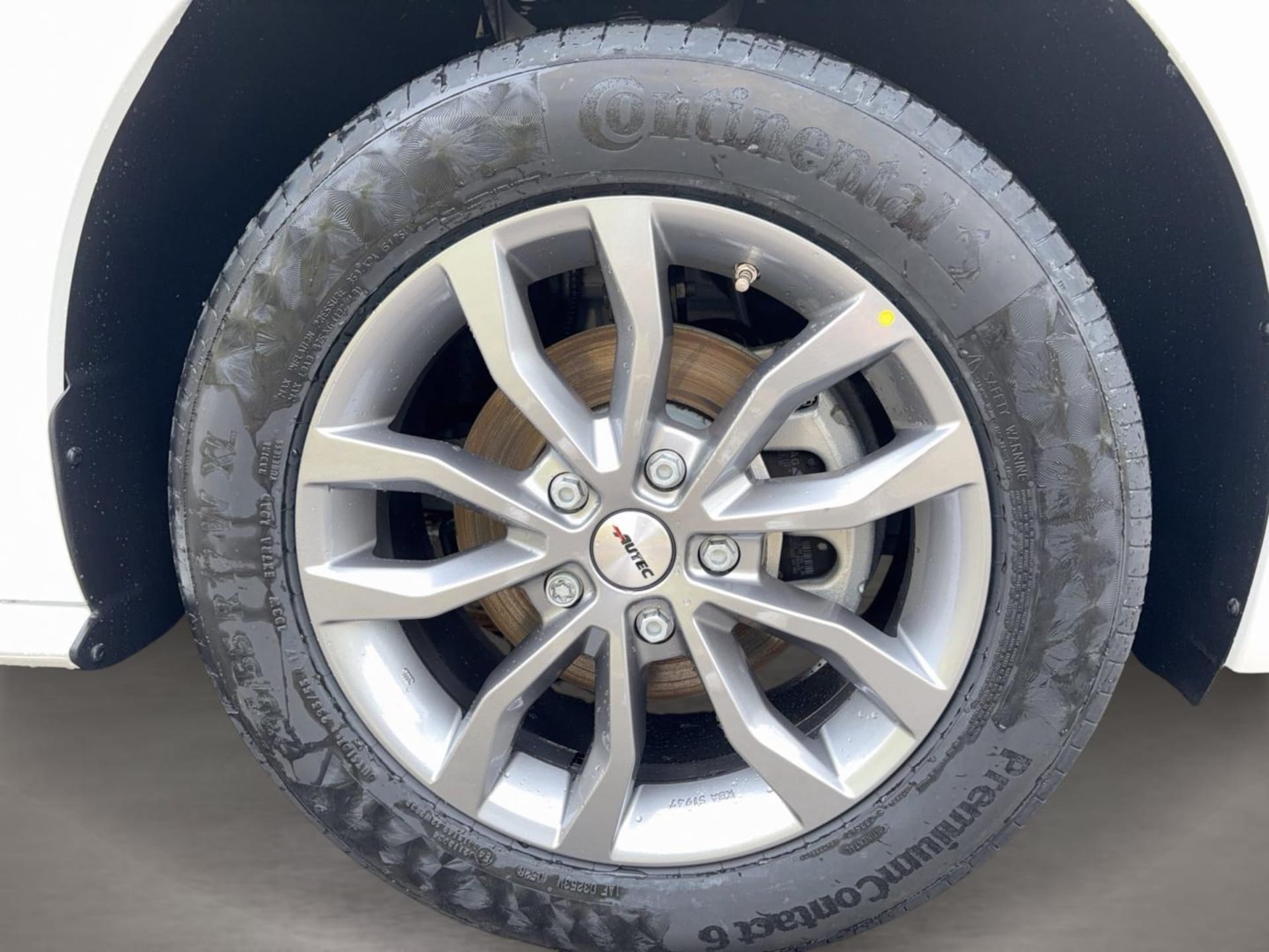 Volkswagen Multivan Basis-Modell