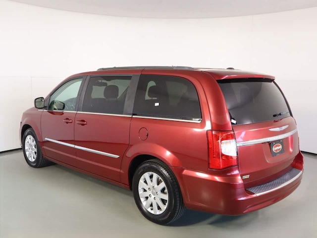 2016 Chrysler Town & Country