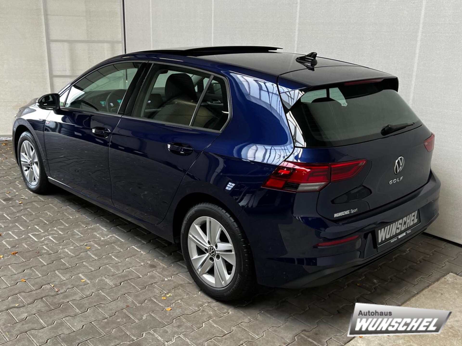 Volkswagen Golf Life