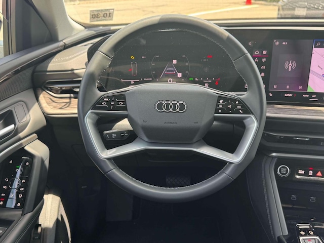 2025 Audi Q5 Premium - Photo 32