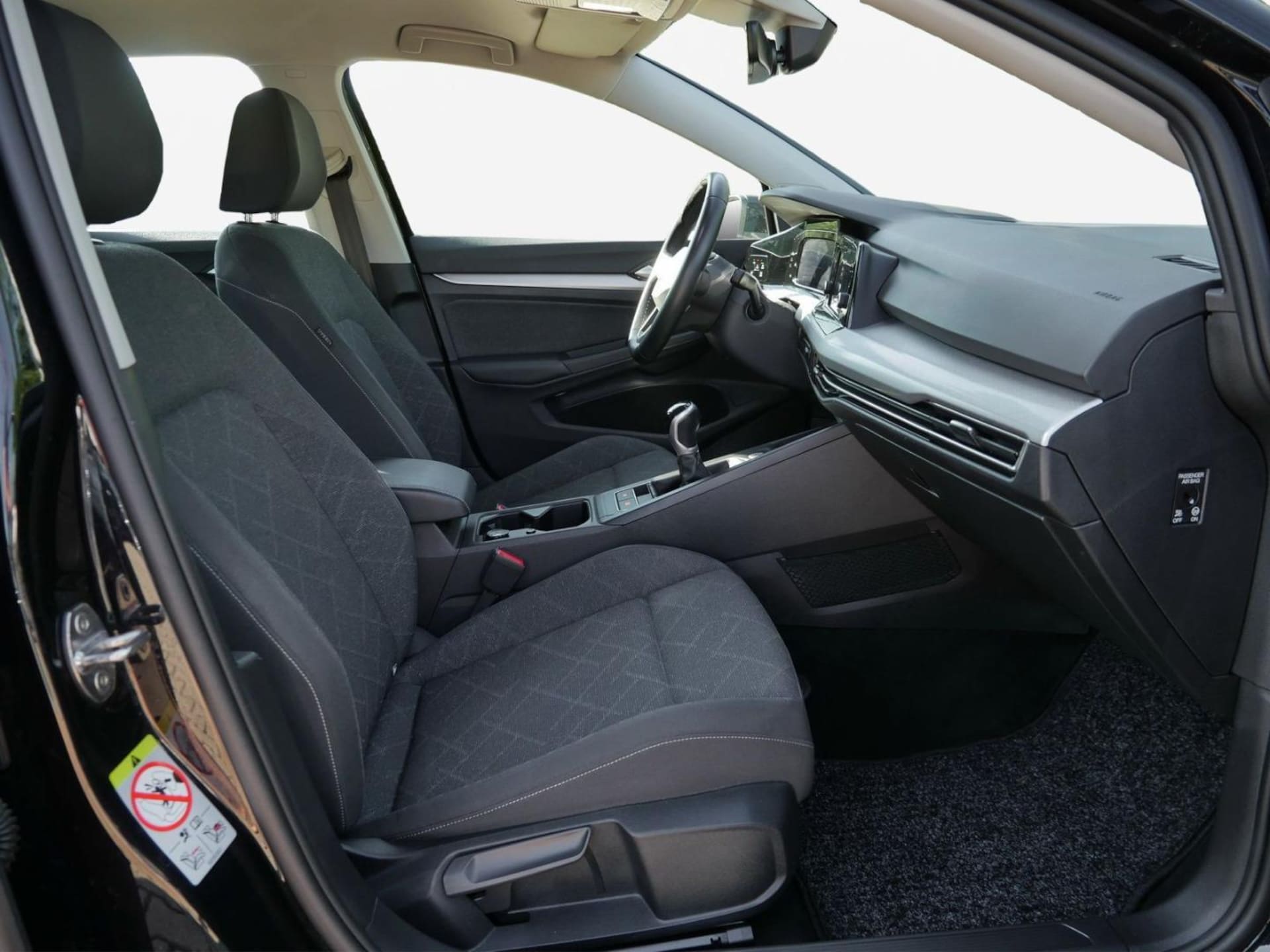 Volkswagen Golf Life