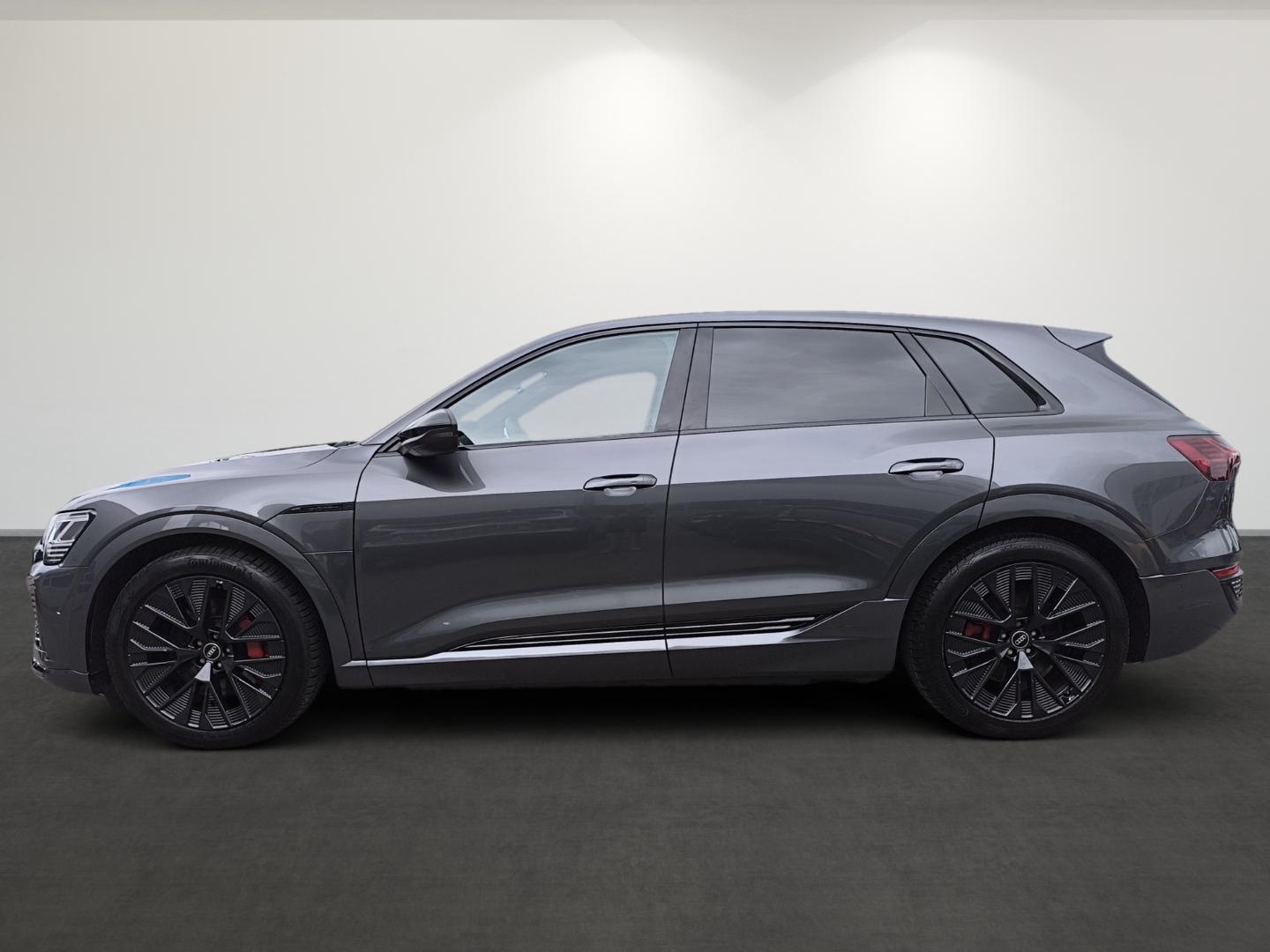 Image about Audi Q8 e-tron S line 50 e-tron quattro