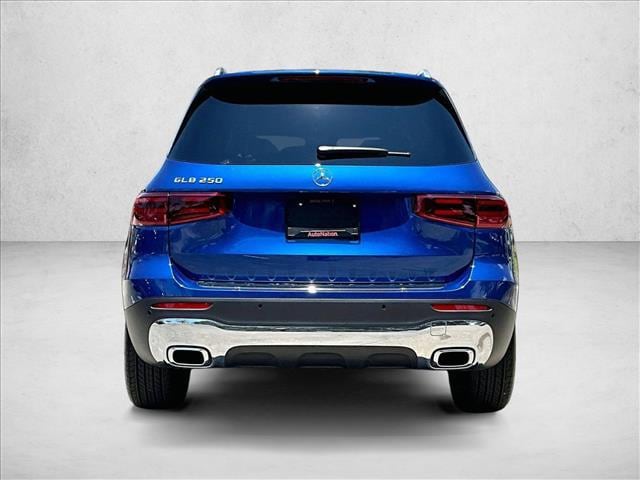 2026 Mercedes-Benz GLB 250