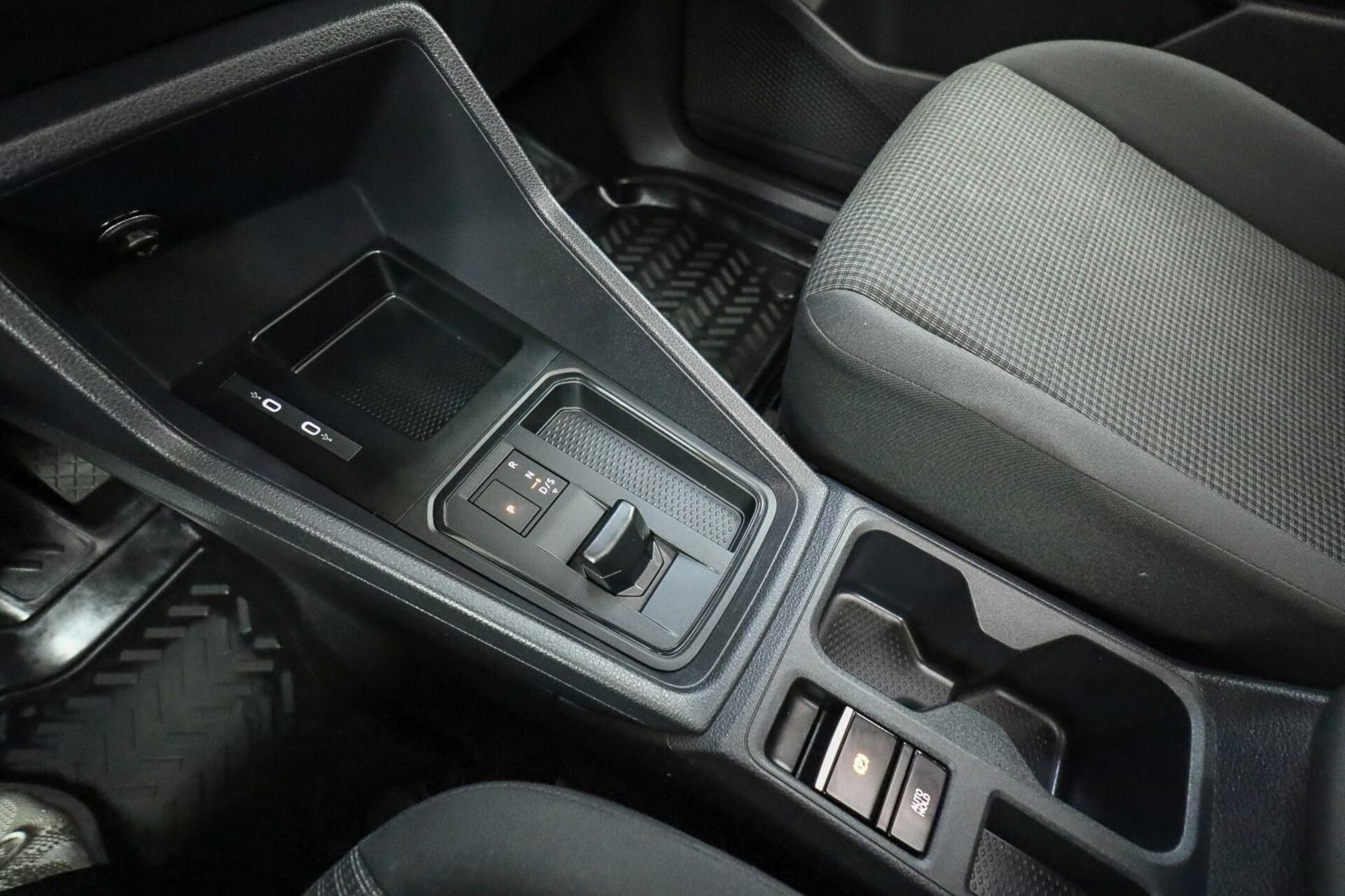 Volkswagen Caddy California
