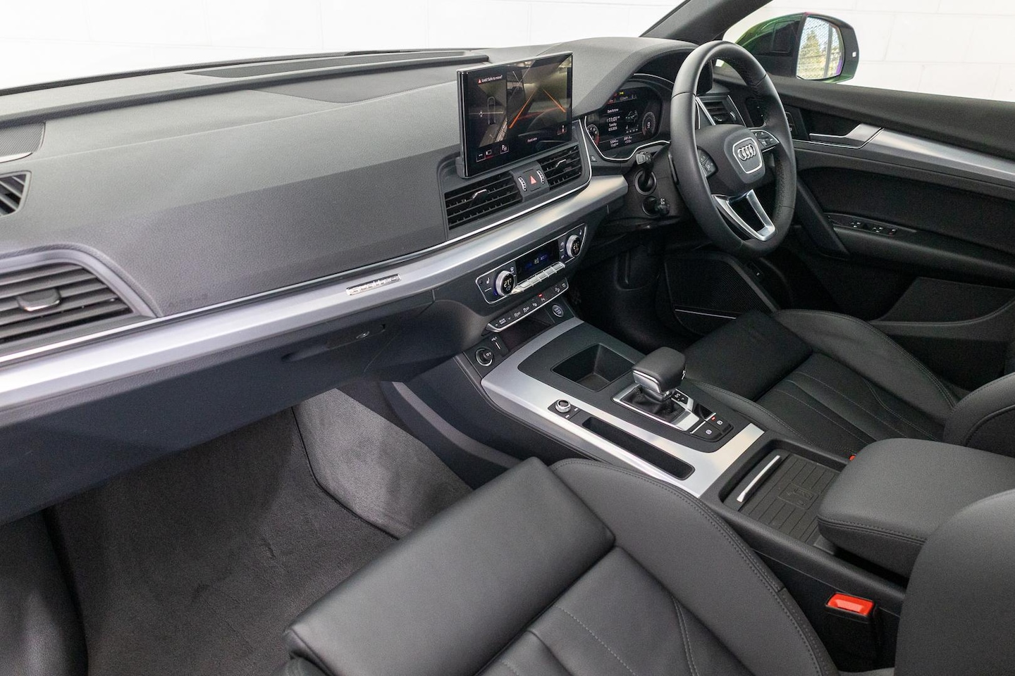 Image about Audi Q5 sport 45 TFSI quattro S tronic