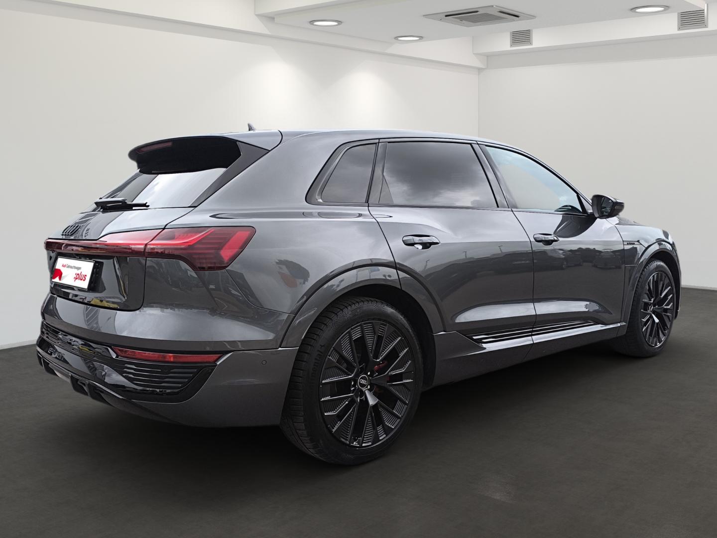 Image about Audi Q8 e-tron S line 50 e-tron quattro