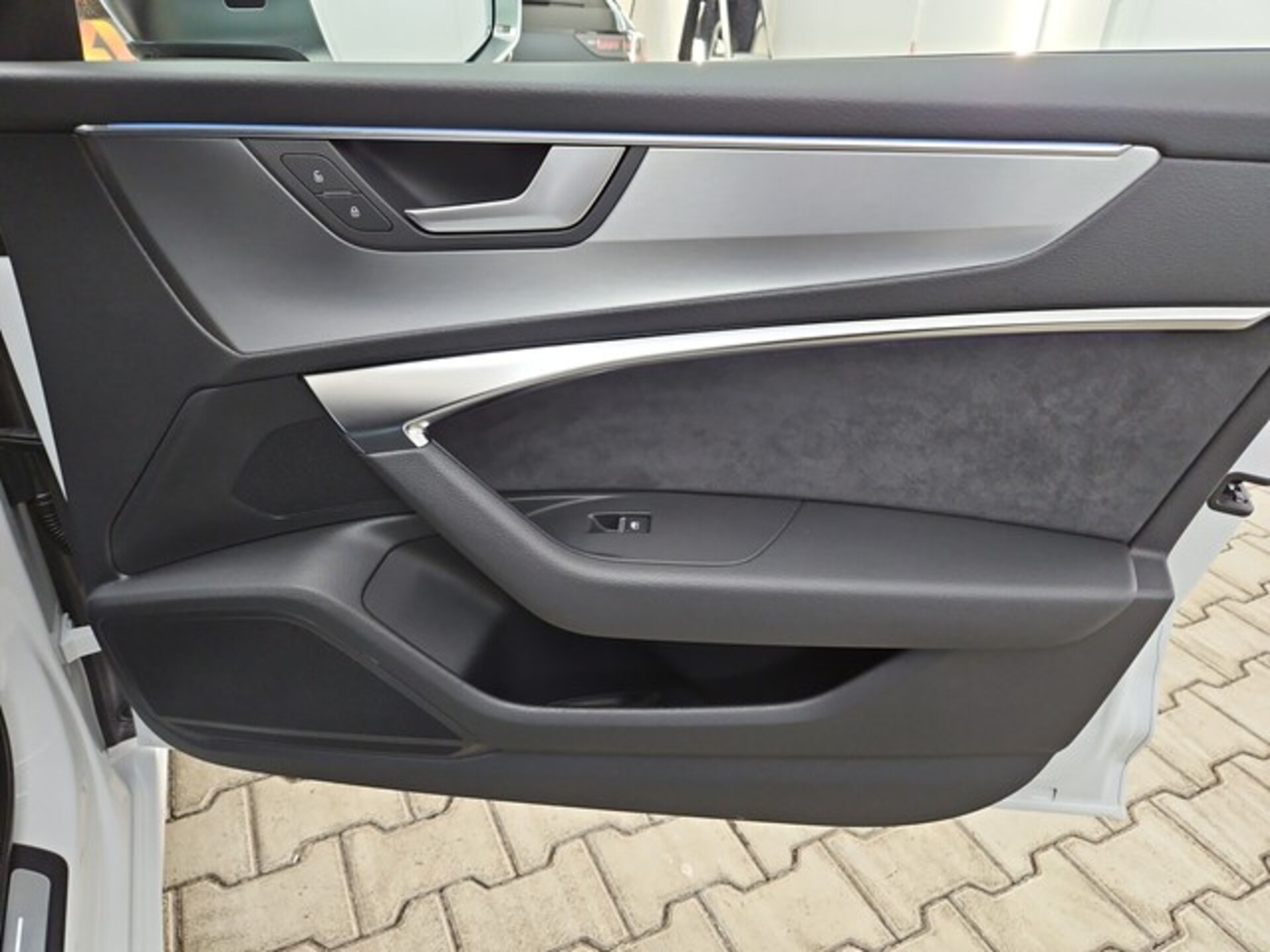 Audi S6 Avant