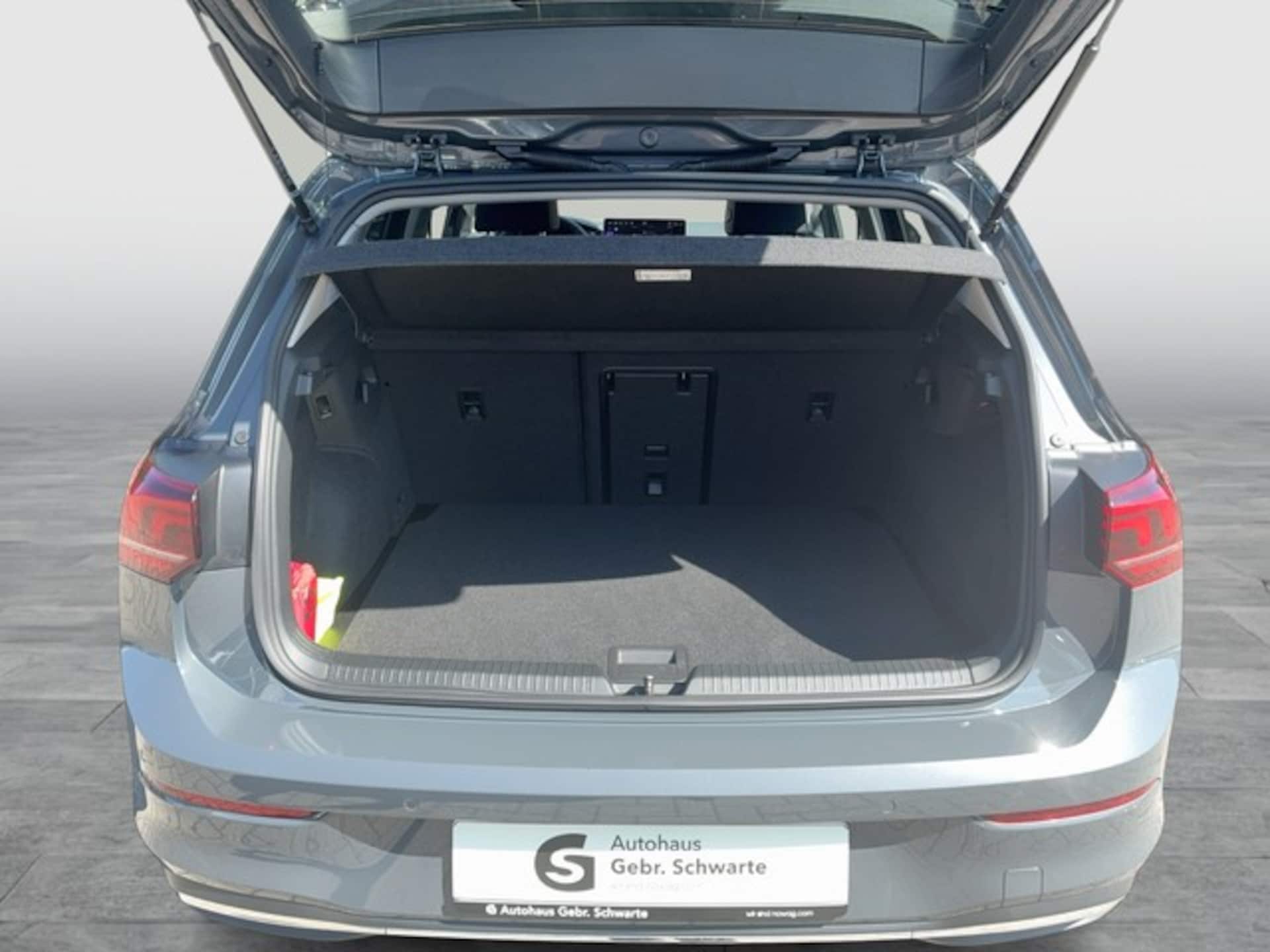 Volkswagen Golf Style