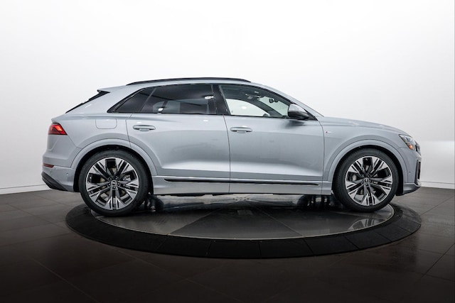 2026 Audi Q8
