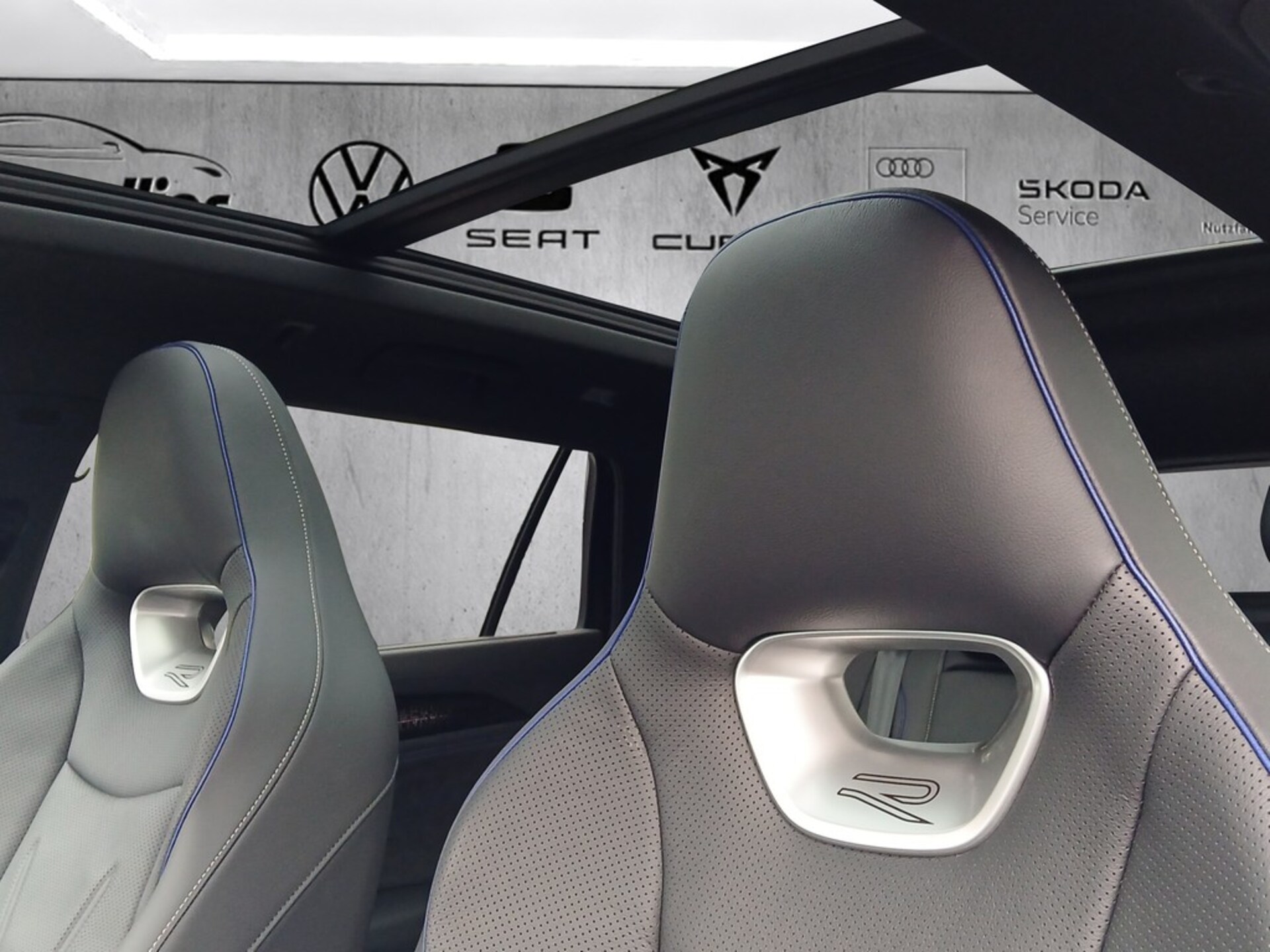 Volkswagen Passat R-Line