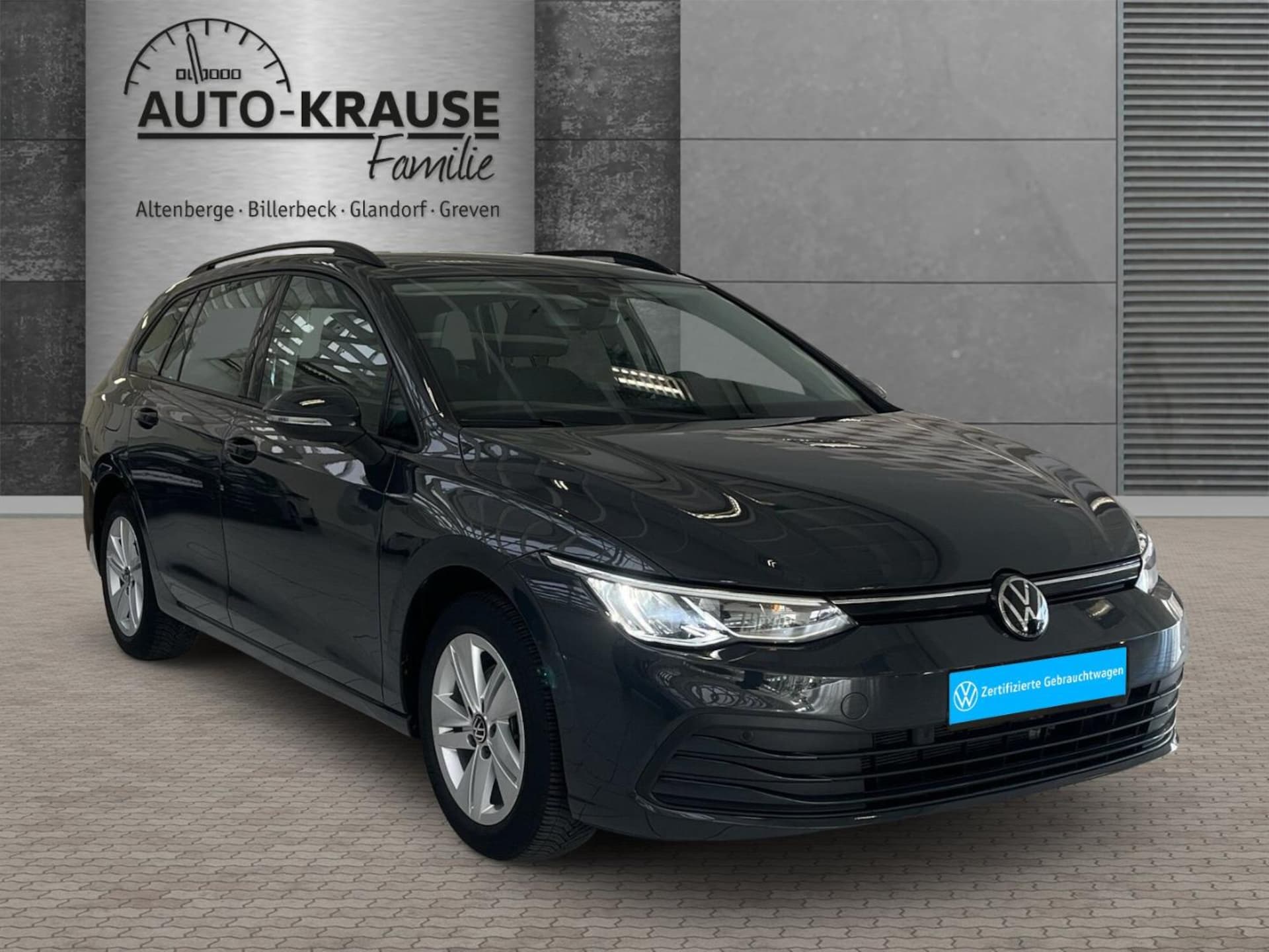 Volkswagen Golf Variant Life
