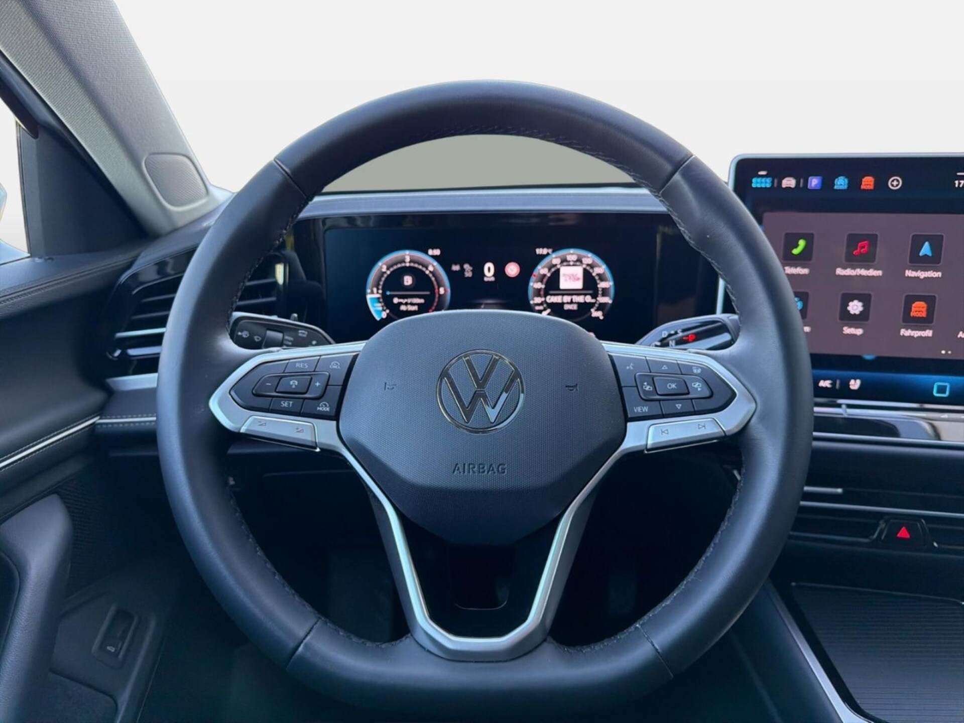 Volkswagen Passat Elegance