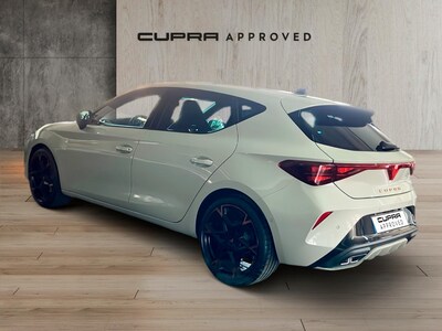 CUPRA Leon León 1.5 eTSI DSG 110 kW (150 CV) — photo 2