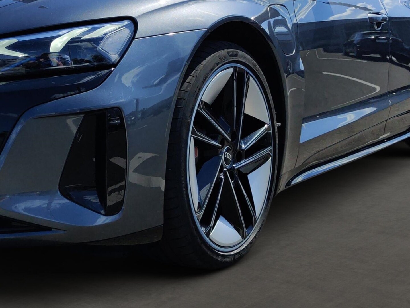 Image about Audi e-tron GT e-tron quattro