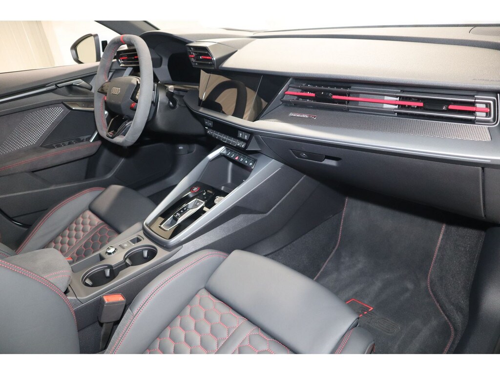 Image about Audi RS 3 Sportback TFSI quattro S tronic