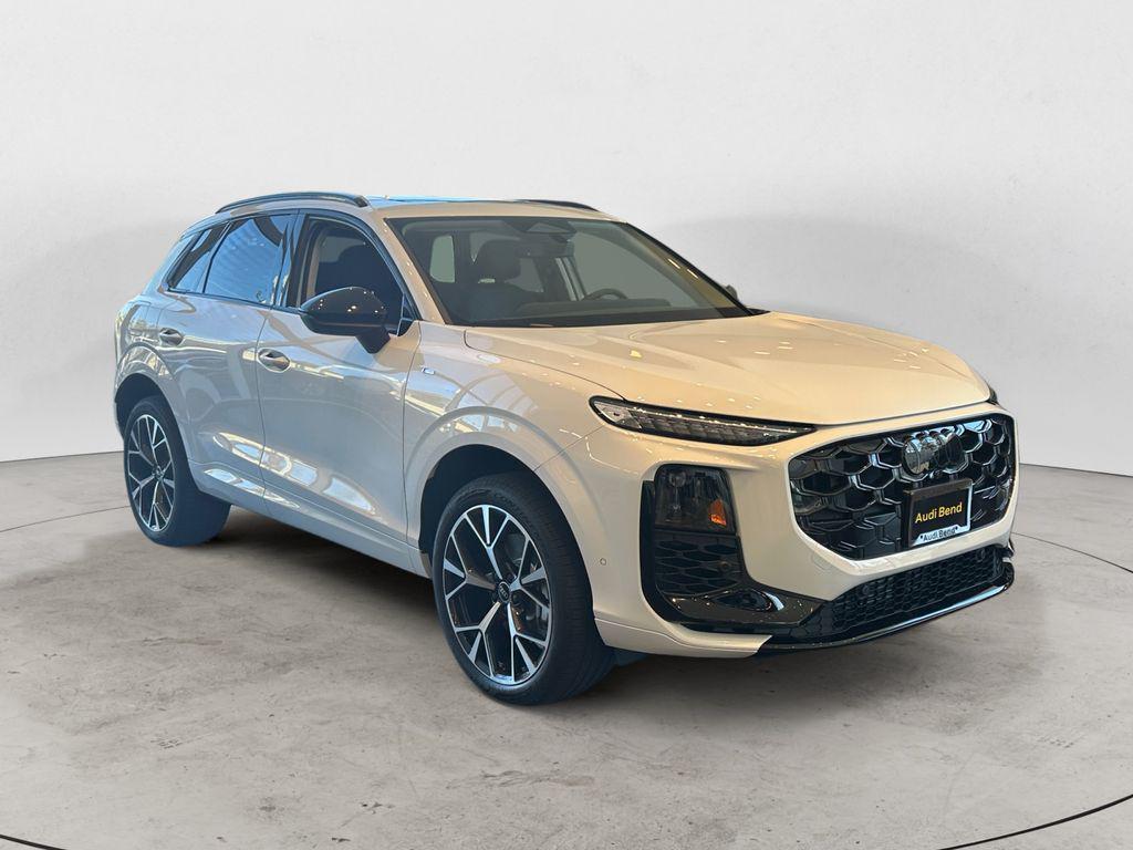 2026 Audi Q3 S line quattro's photo