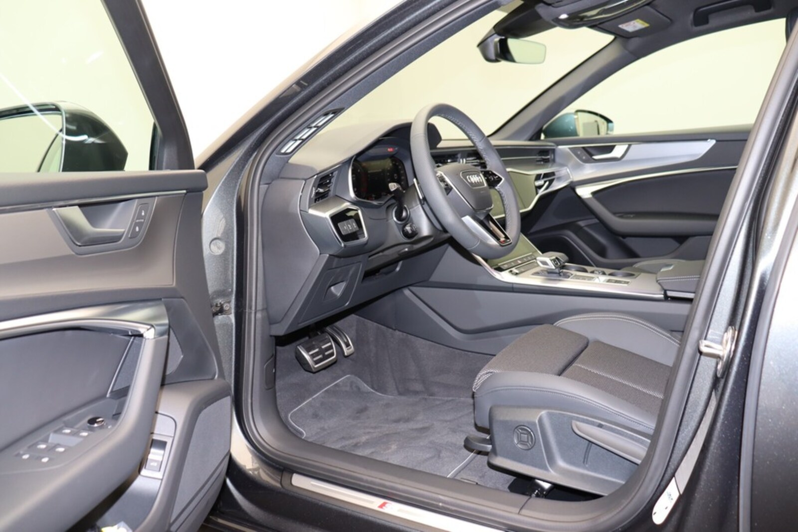 Audi A6 Avant – Bild 8