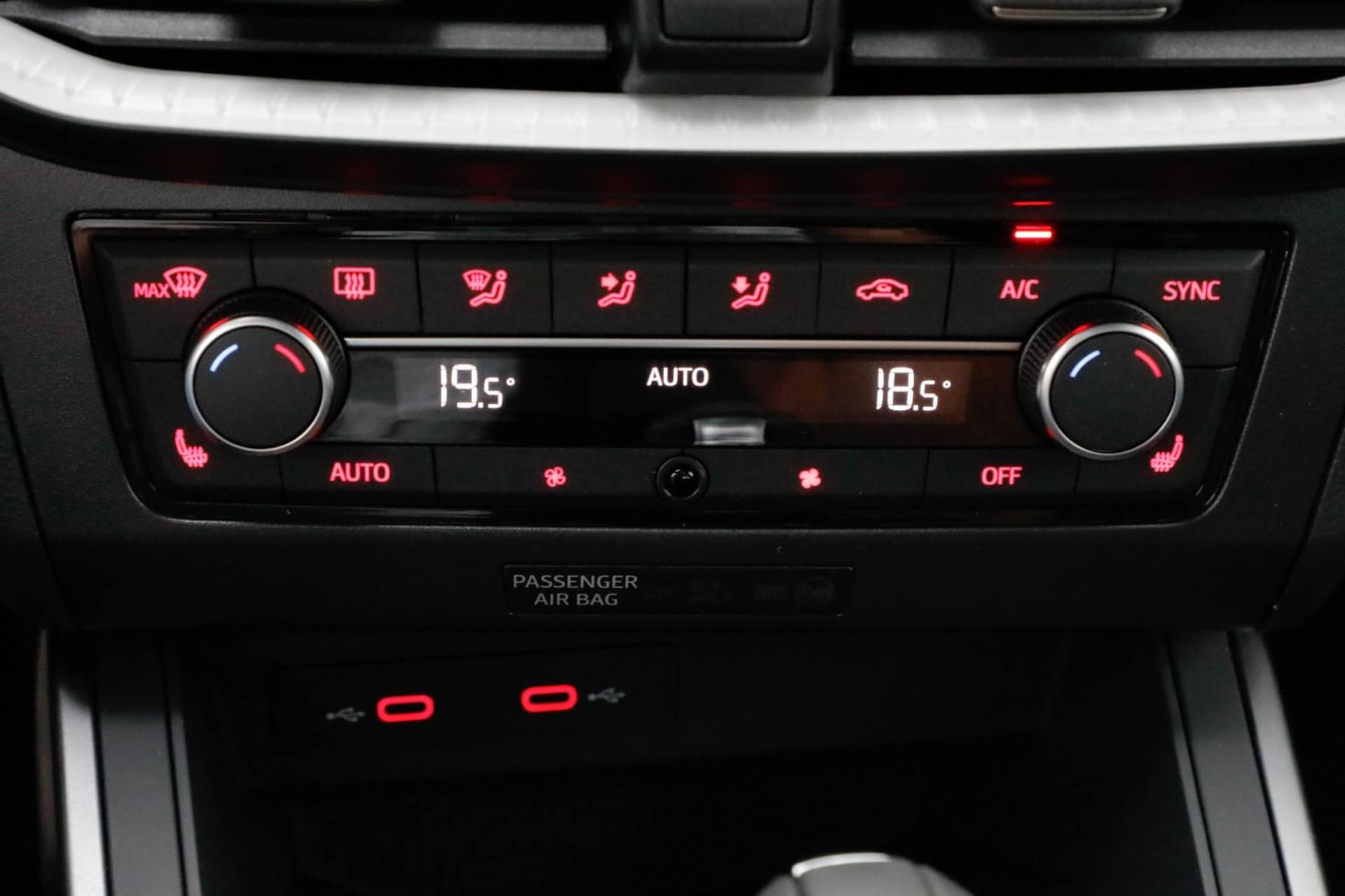 SEAT Arona FR
