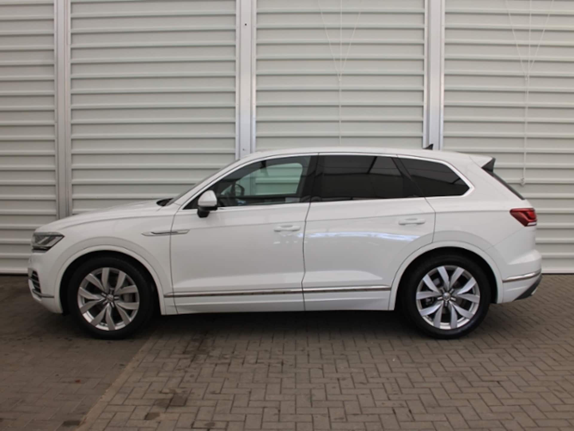 Volkswagen Touareg Basis-Modell