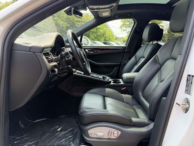 2023 Porsche Macan