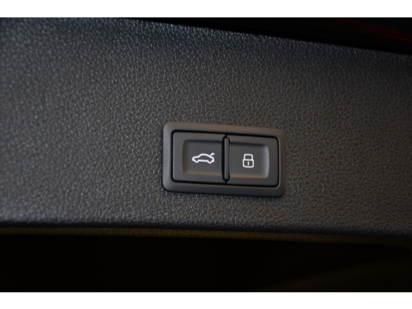 Bild über Audi Q2 35 TFSI S tronic - für weitere Informationen kontaktieren Sie den Audi Partner